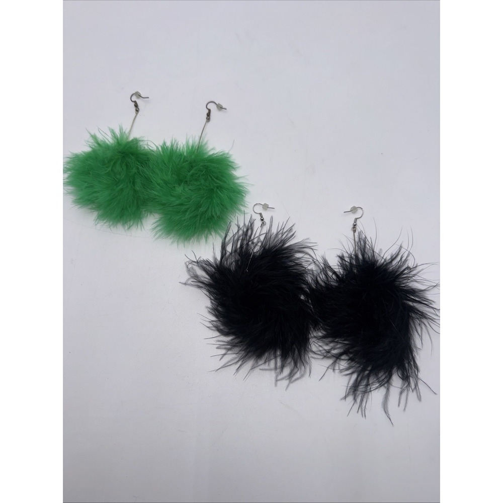 2 Pair Dangle Pierced Earring Handmade Green Black Round Fluffy Feather Big Bold